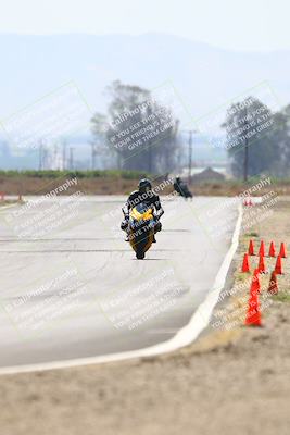 media/Jun-07-2025-TrackDaz (Sat) [[4413525952]]/C Group/240pm (Turn 9)/
